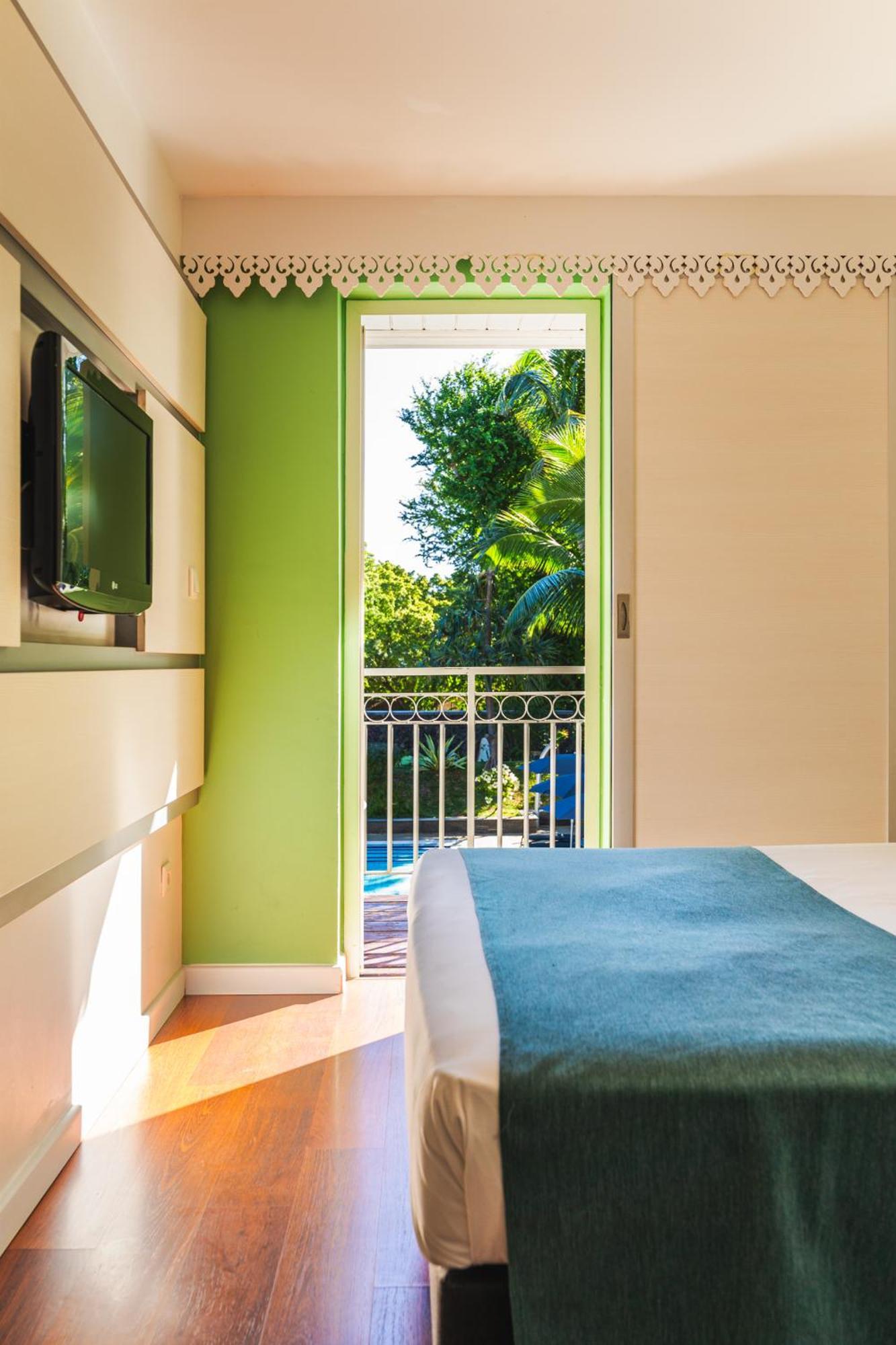 Hotel Exsel Alamanda Saint-Gilles-les-Bains Buitenkant foto